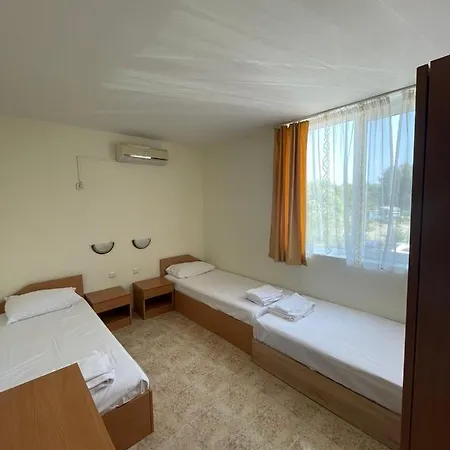 Rutland Sp رافدا