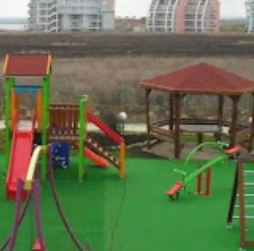 Rutland Sp Apartman Ravda