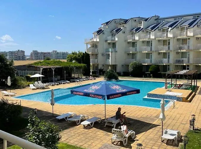 Rutland Sp Apartman *